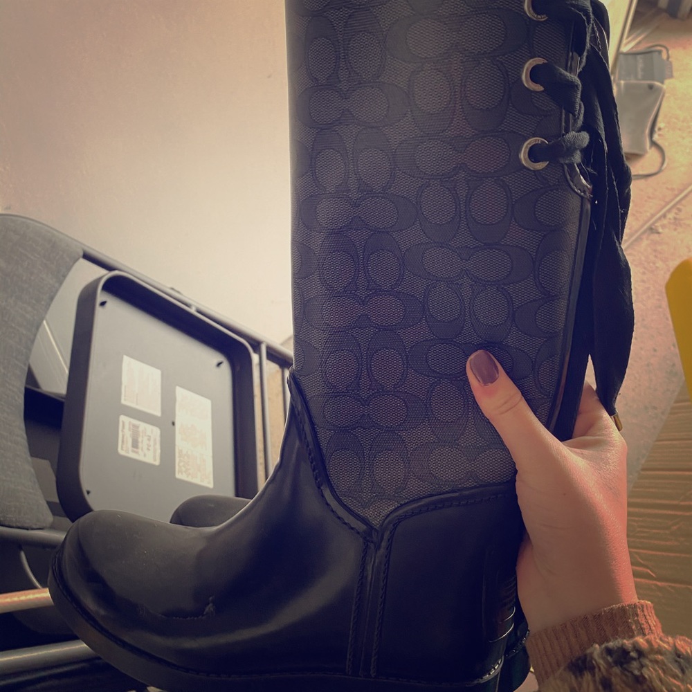 Coach boots size 7.5